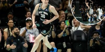Breanna Stewart scores 36 points in Liberty's win over Lynx