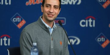 David Stearns speaks to Mets reporters on July 24, 2026.