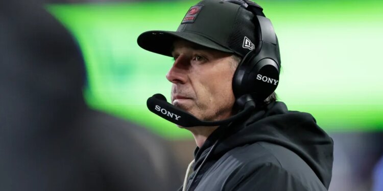 San Francisco 49ers head coach Kyle Shanahan looking to the field.