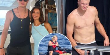 Erling Haaland, girlfriend enjoy day on private yacht after World Cup