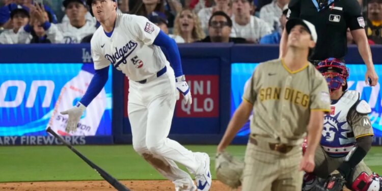 Freddie Freeman, Yoshinobu Yamamoto lift Dodgers past Padres