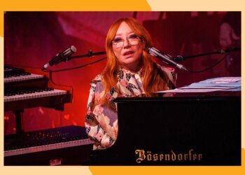 Get discounted last-minute tickets to see Tori Amos on tour