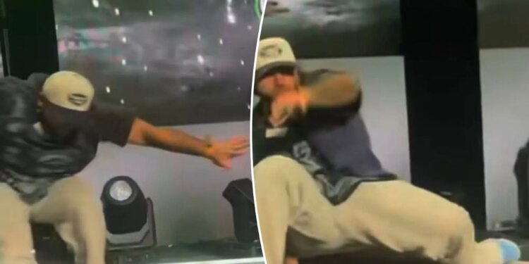 Giants' Cam Skattebo botches backflip at Fanatics Fest in worrying scene