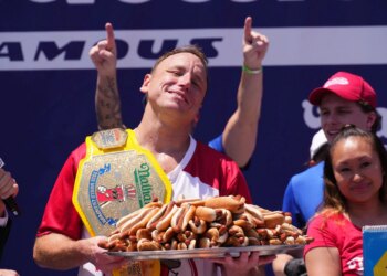 How to watch the 4th of July Nathan's Hot Dog Eating Contest for free