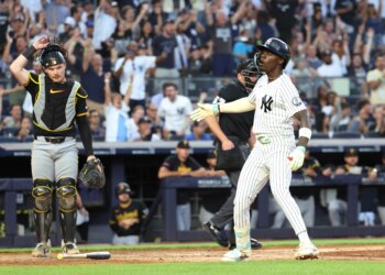 Jazz Chisholm Jr.'s two home runs lead Yankees to win over Pirates