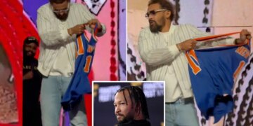 Knicks villian Trae Young fails badly trying to rip Jalen Brunson jersey