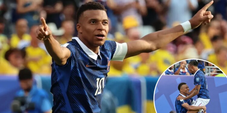 Kylian Mbappe scores twice as France tops Sweden to continue World Cup dominance