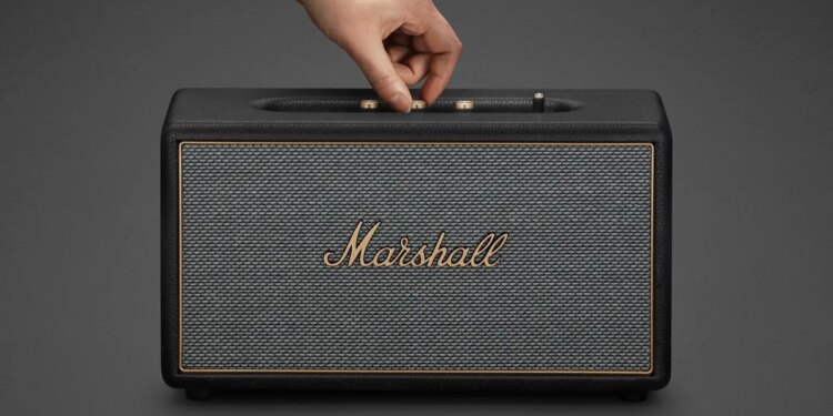 Marshall upgrades the bass and repairability of two wireless speakers