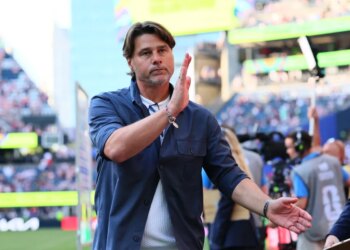 Mauricio Pochettino is nearing a deal to remain the USMNT coach.