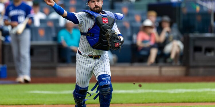 Mets aren't planning to indulge Luis Torrens trade deadline suitors