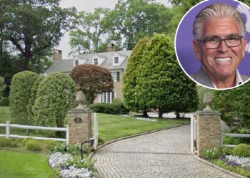 Mike Francesa sells Long Island home for $7.5 million