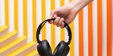 One of SteelSeries’ best gaming headsets is over $100 off