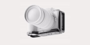 Peak Design’s modular Field Bracket has a finder tag built-in
