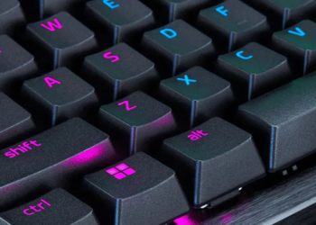Razer’s analog Huntsman V3 Pro is over 20 percent off