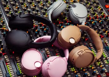 Skullcandy’s bass-boosting Crusher headphones now come with Bose’s ANC
