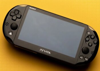Sony is closing the PS3 and Vita digital stores