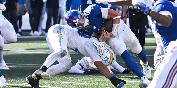 The Giants don't need Jaxson Dart to prove his toughness anymore