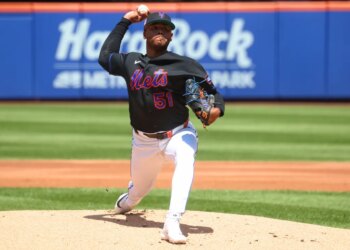 New York Mets pitcher Freddy Peralta (51) pitching in the first inning against the Los Angeles Dodgers.