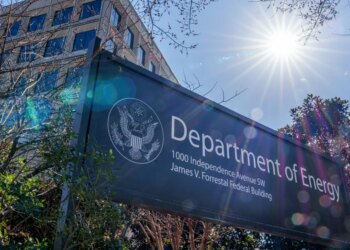 White House deletes thousands of web pages about energy conservation as heatwave slams US